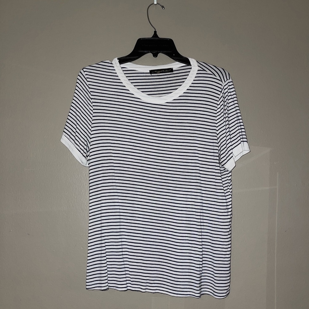 Black & White Horizontal Striped Top